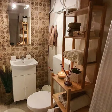 Apartment Center *